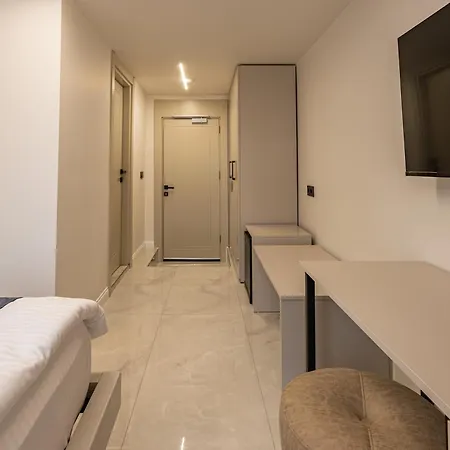 Hotel Safir Termal & *